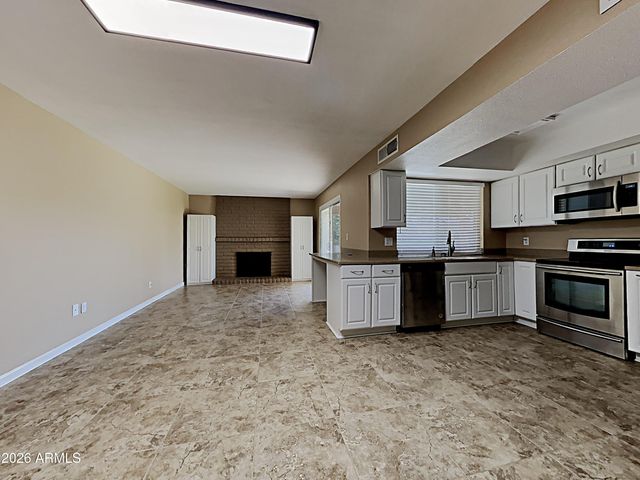 12229 N 47TH Lane N, Glendale, AZ 85304