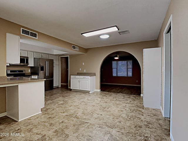 12229 N 47TH Lane N, Glendale, AZ 85304