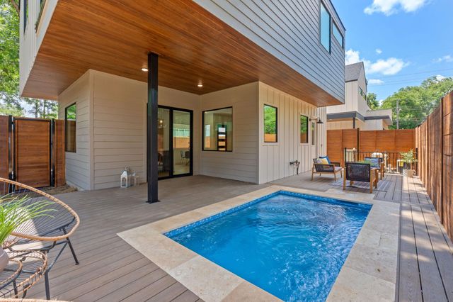 1510 Holly ST 2, Austin, TX 78702