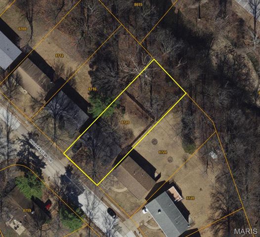 8720 Brookview Drive, Crestwood, MO 63126