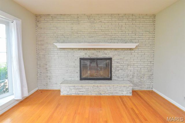 8720 Brookview Drive, Crestwood, MO 63126