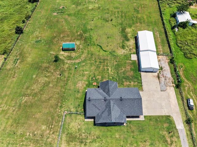 2560 Tori Lane, Newcastle, OK 73065