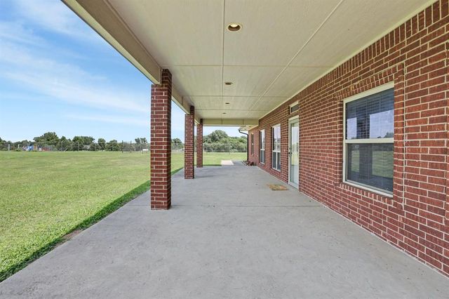 2560 Tori Lane, Newcastle, OK 73065