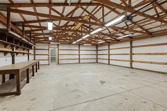 2560 Tori Lane, Newcastle, OK 73065