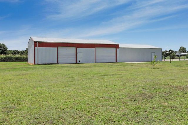 2560 Tori Lane, Newcastle, OK 73065