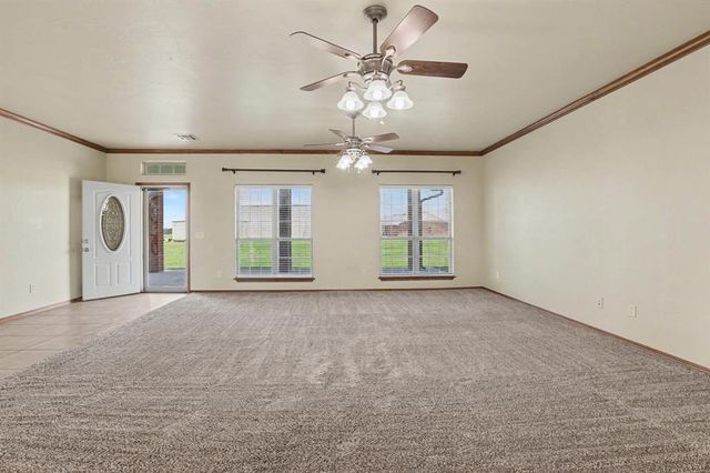 2560 Tori Lane, Newcastle, OK 73065