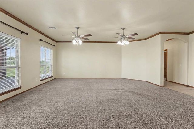2560 Tori Lane, Newcastle, OK 73065
