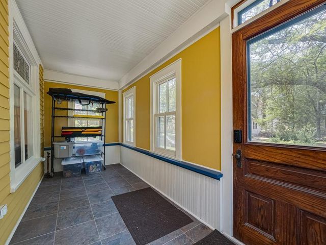 270 Maria Avenue, Saint Paul, MN 55106