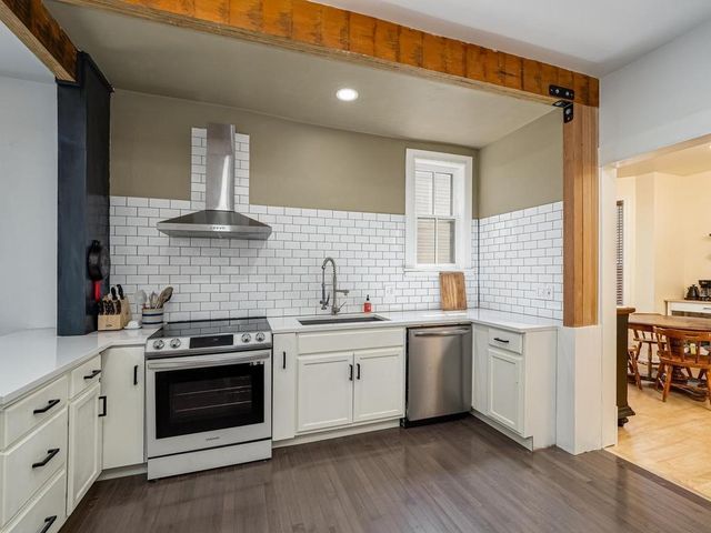 270 Maria Avenue, Saint Paul, MN 55106