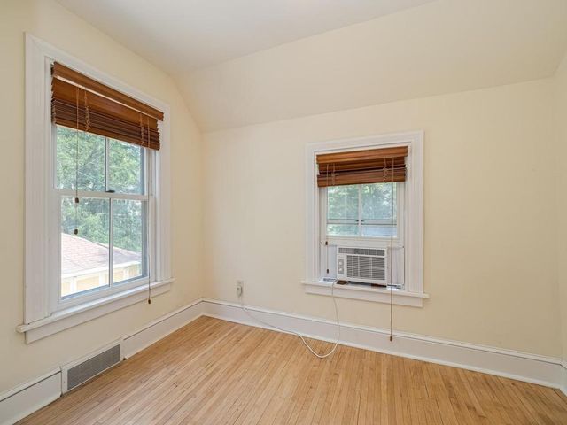 270 Maria Avenue, Saint Paul, MN 55106