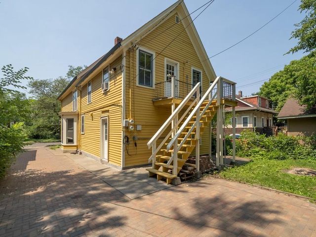 270 Maria Avenue, Saint Paul, MN 55106