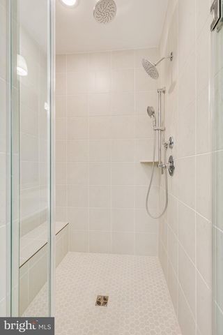 14348 YESLER AVE, Chantilly, VA 20151