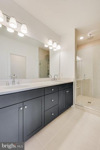 14348 YESLER AVE, Chantilly, VA 20151