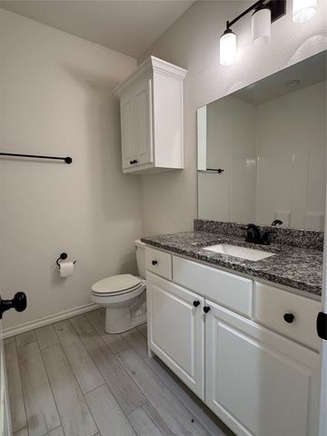 14083 S Lansing Avenue, Glenpool, OK 74033
