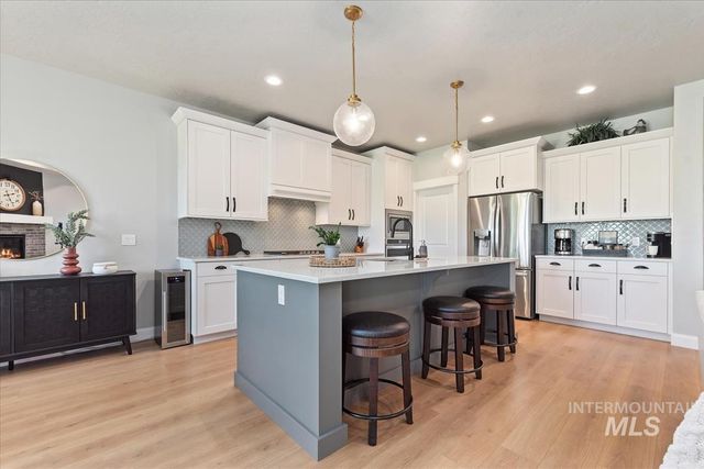 12127 S Aves Place, Nampa, ID 83686