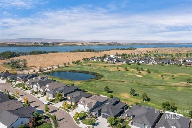 12127 S Aves Place, Nampa, ID 83686