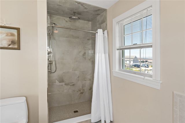 980 Matunuck Beach Road, South Kingstown, RI 02879