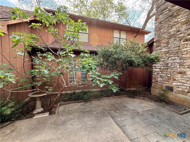 101 Blanco, San Marcos, TX 78666