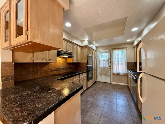 101 Blanco, San Marcos, TX 78666