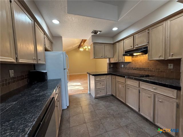 101 Blanco, San Marcos, TX 78666