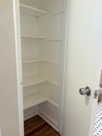 34 Cathedral Avenue 6A, Hempstead, NY 11550