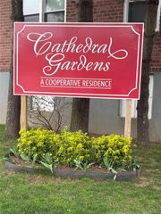 34 Cathedral Avenue 6A, Hempstead, NY 11550