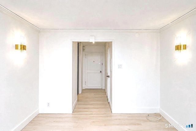 100 York Street 16E, New Haven, CT 06511