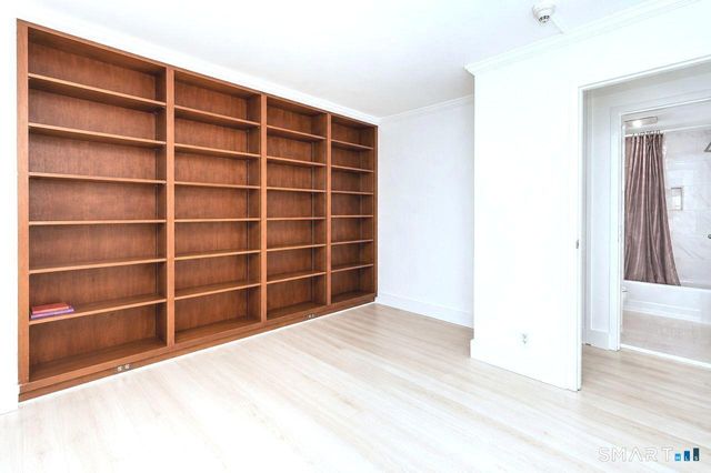 100 York Street 16E, New Haven, CT 06511