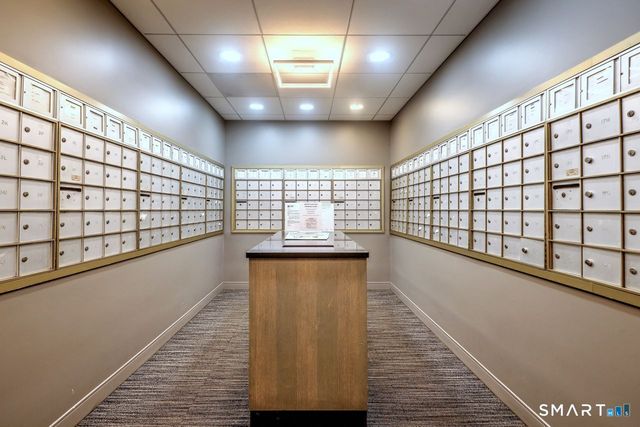 100 York Street 16E, New Haven, CT 06511