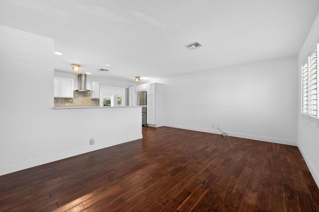 636 Kingfish Road, North Palm Beach, FL 33408