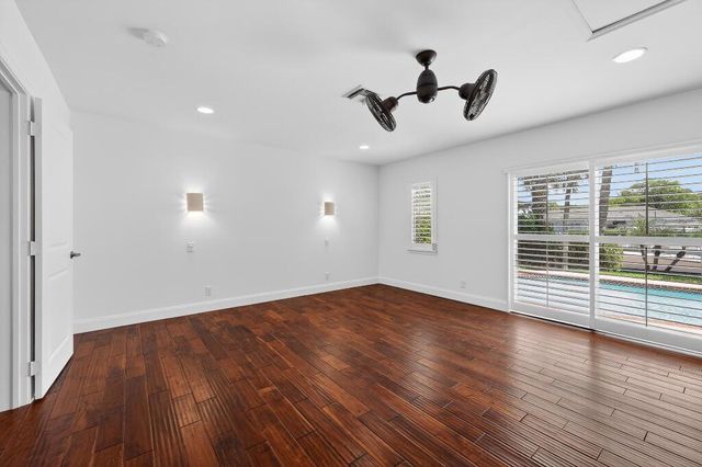 636 Kingfish Road, North Palm Beach, FL 33408