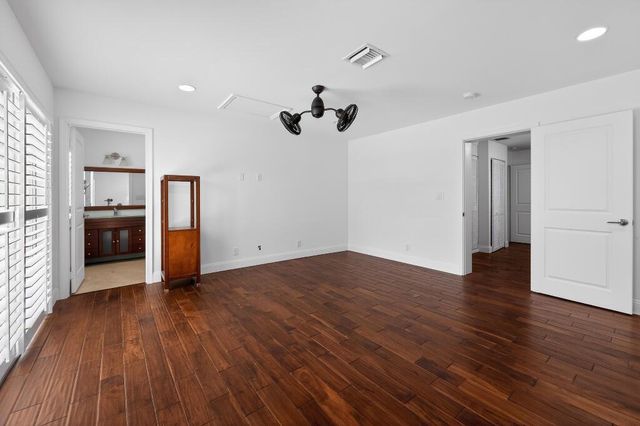 636 Kingfish Road, North Palm Beach, FL 33408