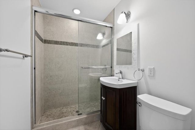 636 Kingfish Road, North Palm Beach, FL 33408
