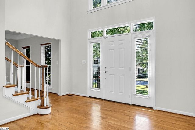 109 E Hypericum Lane, Greenville, SC 29615