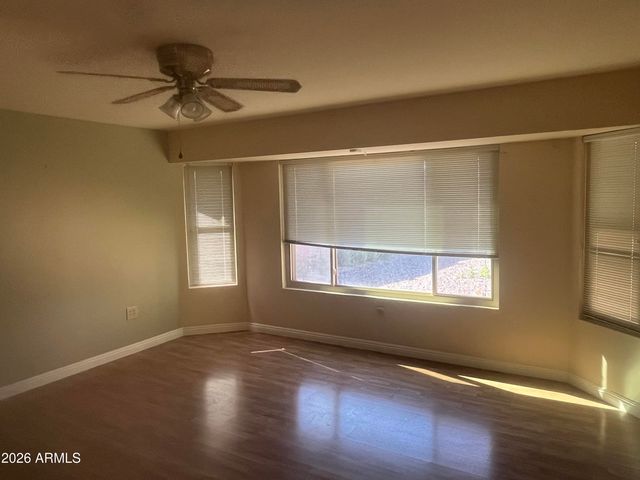 13639 W GARDENVIEW Drive, Sun City West, AZ 85375