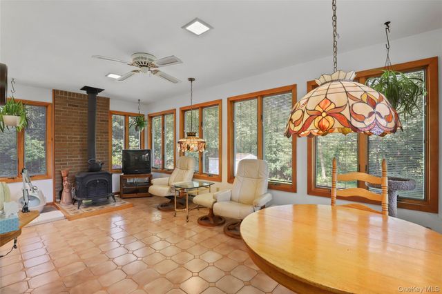 122 Fairmont Road, Mahopac, NY 10541