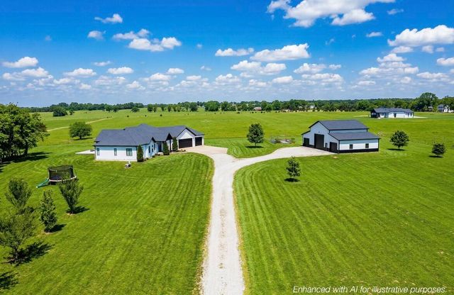 7990 E Farm Road 116, Strafford, MO 65757
