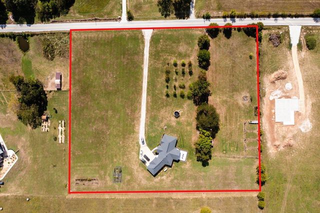 7990 E Farm Road 116, Strafford, MO 65757