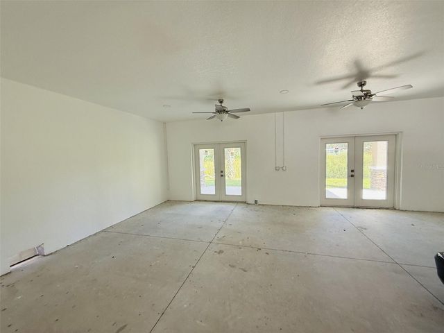 6435 FINANCE AVENUE, Weeki Wachee, FL 34607