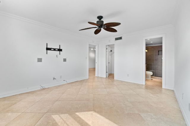 2731 NE 14th St Causeway 115, Pompano Beach, FL 33062