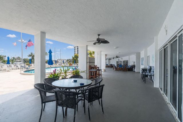 2731 NE 14th St Causeway 115, Pompano Beach, FL 33062