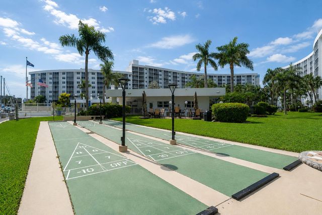 2731 NE 14th St Causeway 115, Pompano Beach, FL 33062