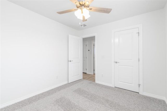 3301 Scissortail Way, Yukon, OK 73099