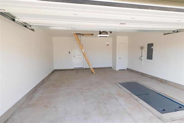 3301 Scissortail Way, Yukon, OK 73099