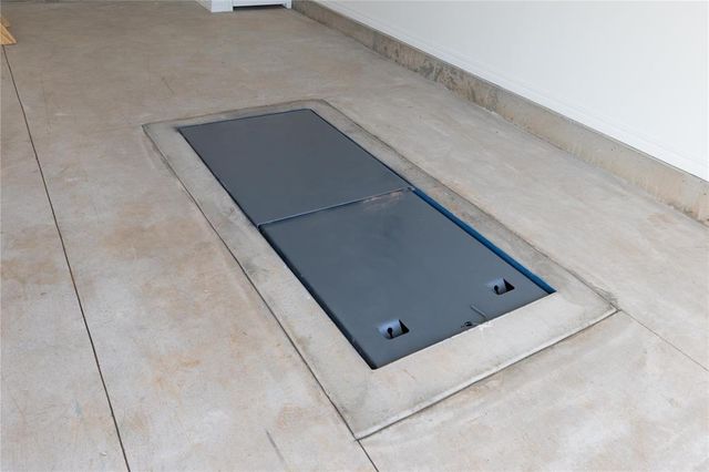 3301 Scissortail Way, Yukon, OK 73099