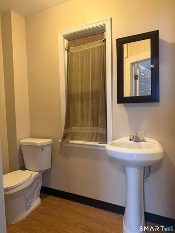 57 Phelps Street, East Hartford, CT 06108