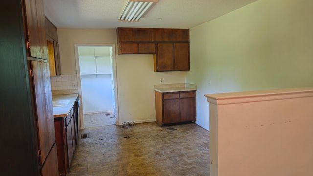 7713 Standifer Gap Road, Chattanooga, TN 37421