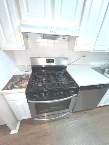 1227 S Harlem Avenue 210, Berwyn, IL 60402