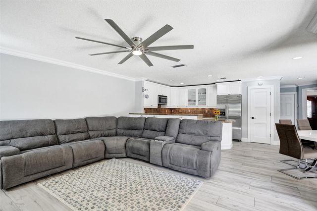 4142 NW 58TH Drive, Coconut Creek, FL 33073