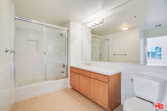 3328 Oakhurst Avenue 110, Los Angeles, CA 90034